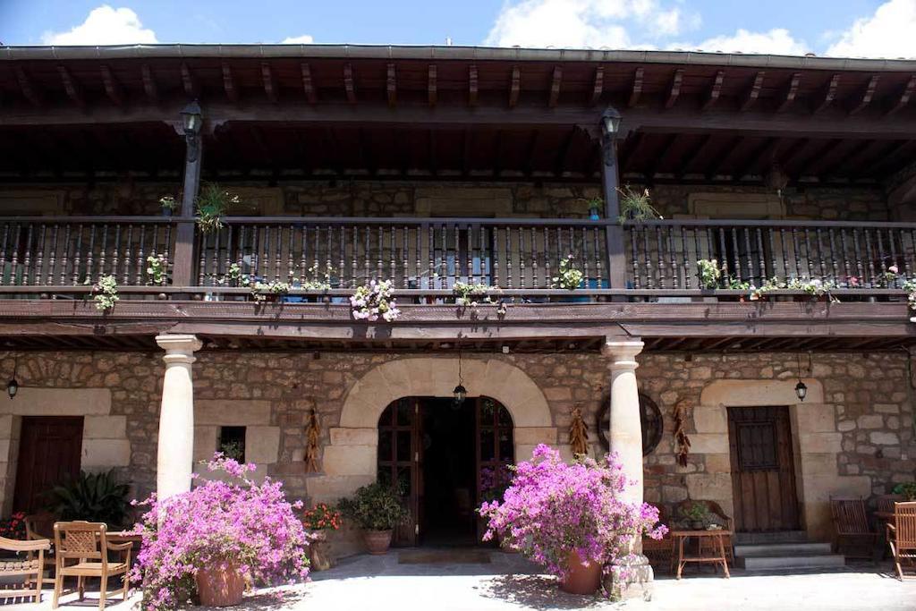 Casa Velarde Otel Torrelavega Dış mekan fotoğraf